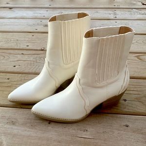 White Boots Size 7